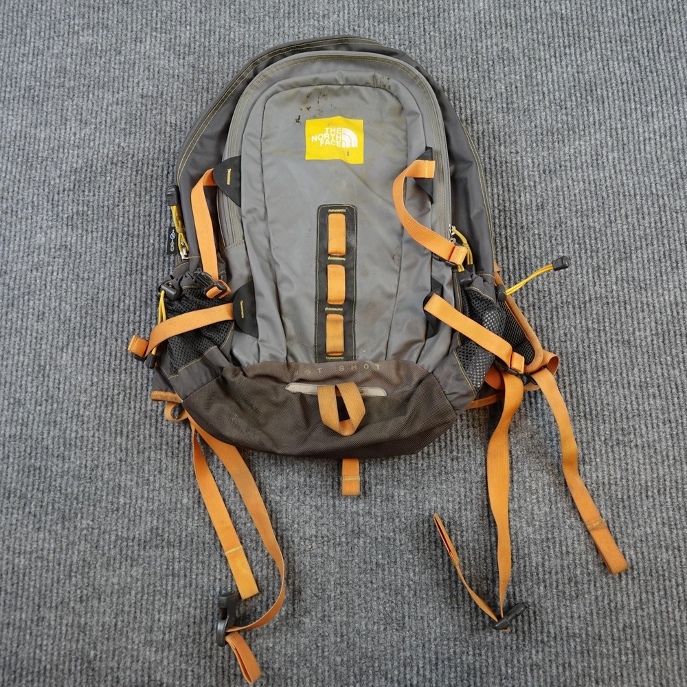 The North Face Hot Shot 30L Backpack Mens One Size Gray Nylon Hiking Daypack